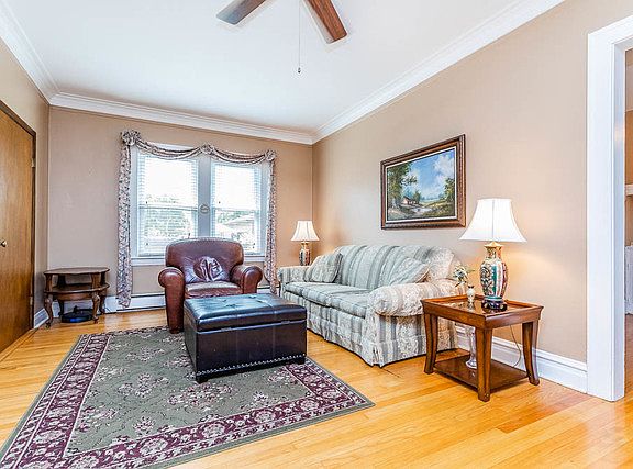 2nd image of 5348 N McVicker Ave