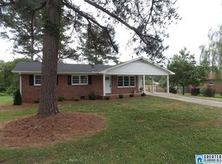 709 Pinecrest Ave, Weaver, AL 36277