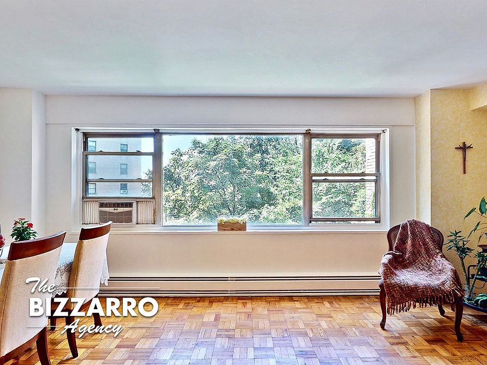 1st image of 5 Fordham Hill Oval APT 3A