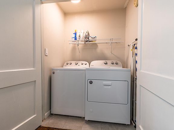 5th image of 1015 Lindbergh Dr NE