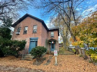 43 N Union St APT 3, Burlington, VT 05401