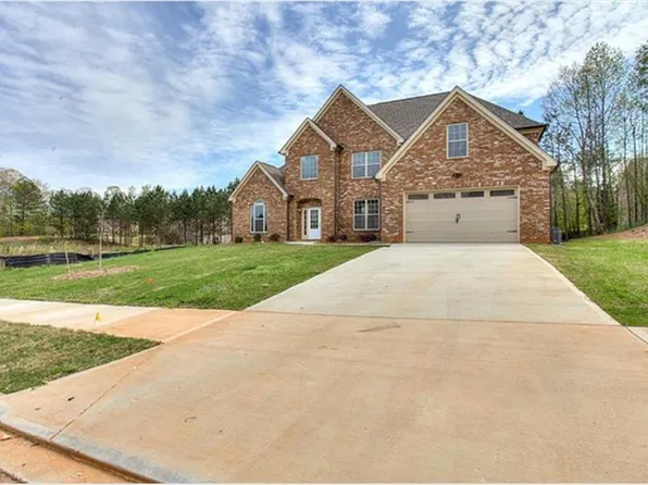 4704 River Hill Cir, Ellenwood, GA 30294