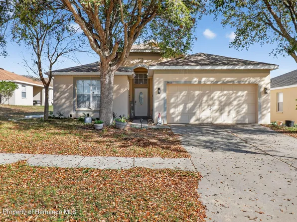 8483 Pinetop Ridge Ln, Brooksville, FL 34613