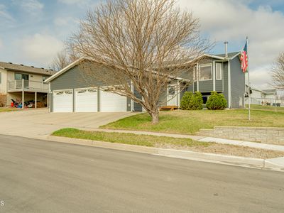 2000 Union Loop NW, Mandan, ND, 58554
