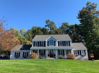 14 Sousa Blvd, Hudson, NH 03051