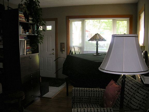4th image of 9340 James Pl