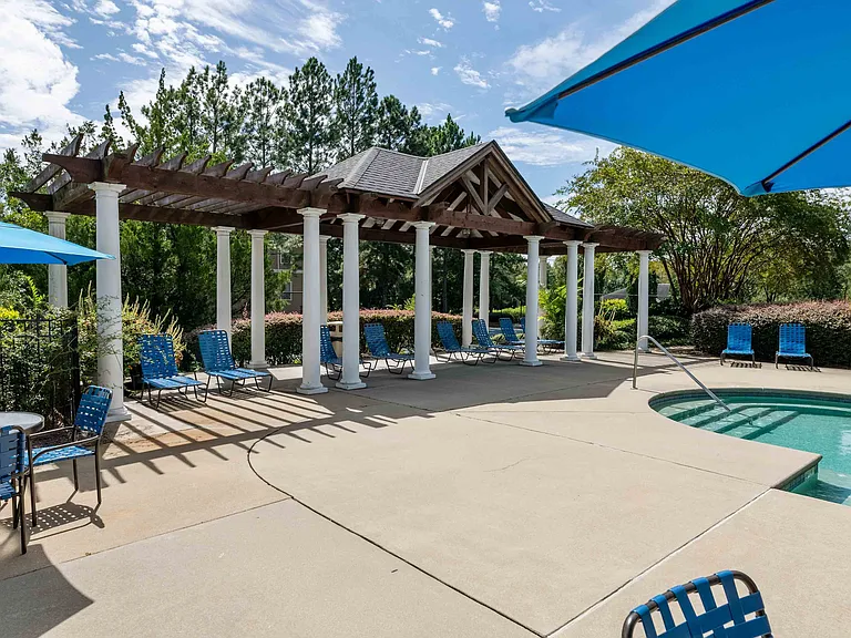 Walden Pond Apartments