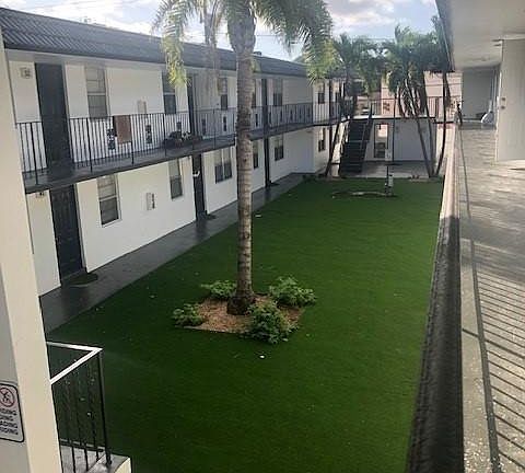 5th image of 2500 Johnson St APT 11