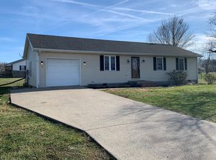 16 Raintree Cir, Stanford, KY 40484