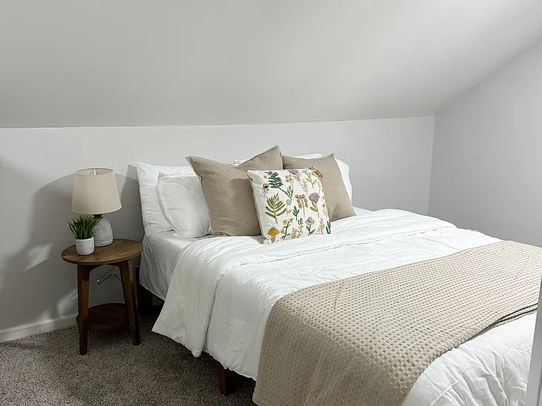 422 S Willow Rd — Photo 13