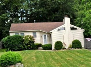 32 Broughton Rd, Worcester, MA 01607