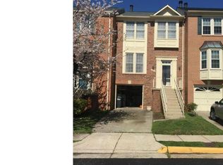 6418 Overcoat Ln, Centreville, VA 20121