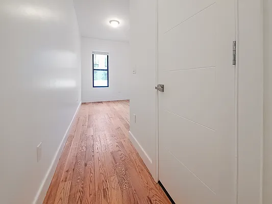 Rented by Oxford Property Group | media 5