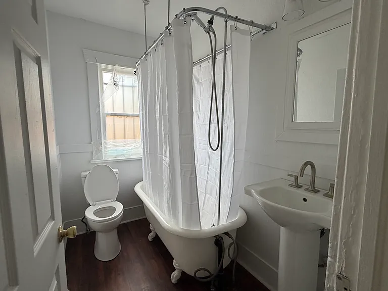 1124 W 11th Ave — Photo 7