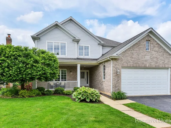 4N428 Mark Twain St, St Charles, IL 60175