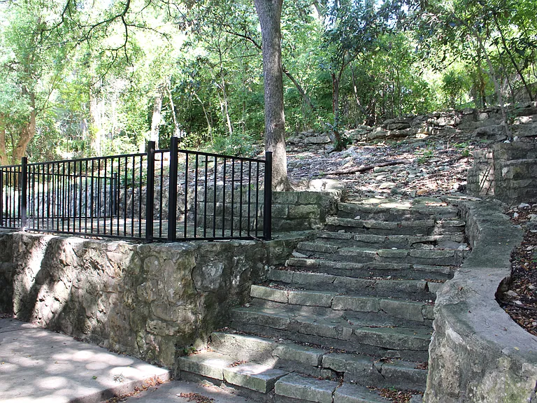 2309 Shoal Creek Blvd — Photo 34