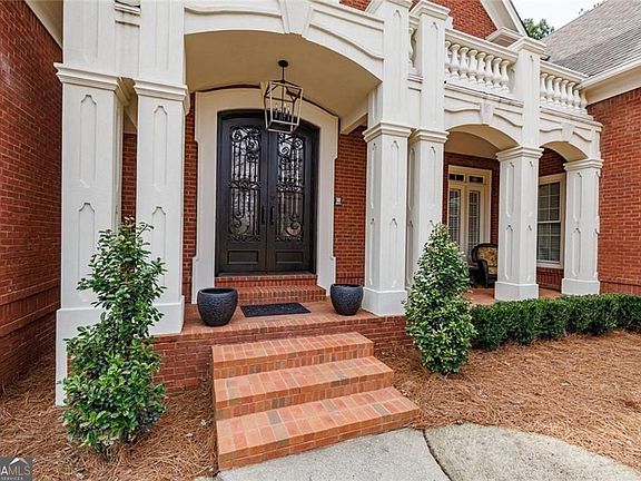 4th image of 2728 Bonar Hall Path