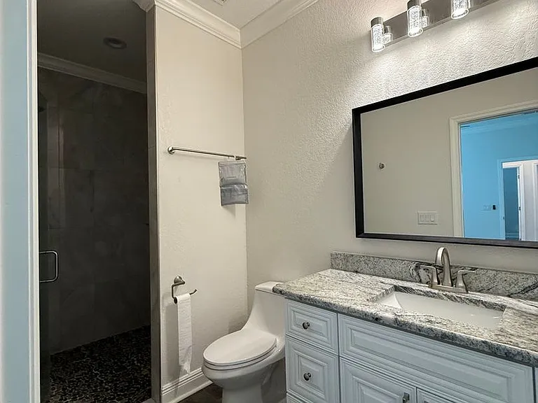 1311 W Washington St — Photo 12