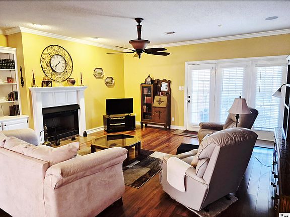 3rd image of 103 Leon Patrick Dr