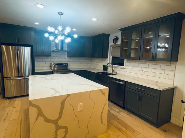 1029 W 160th St, Gardena, CA 90247