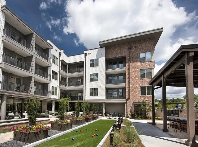 Overture Barrett 55+ Active Adult Apartment Homes — Photo 35