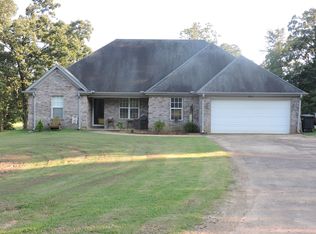 2952 Bett Rd, Coldwater, MS 38618