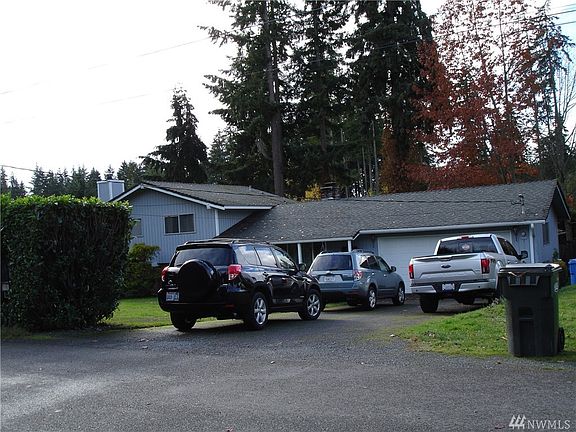 2nd image of 11812 100th Avenue Ct E