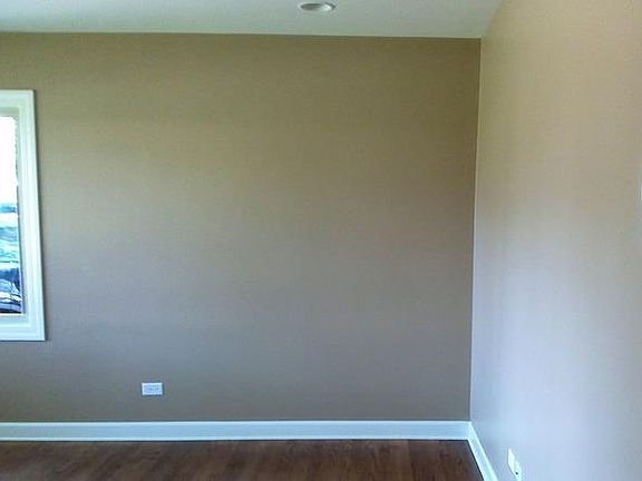 3rd image of 61 Peyton Dr