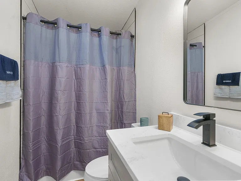 14261 Montclair Dr — Photo 21
