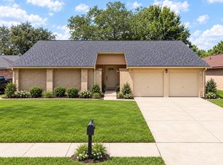 10015 Rustic Rock Rd, La Porte, TX 77571