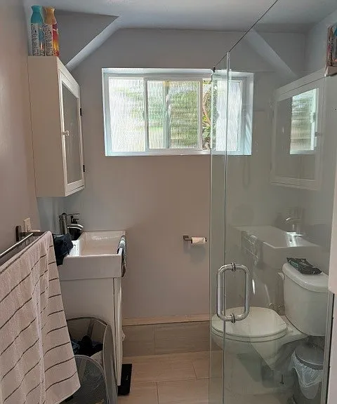 11 Grove Ave #A — Photo 7