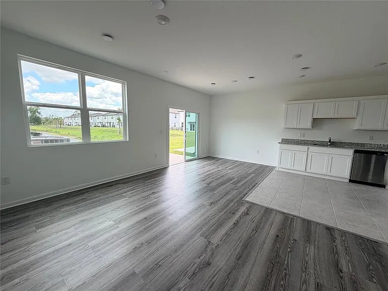 3628 Spire Dr — Photo 8