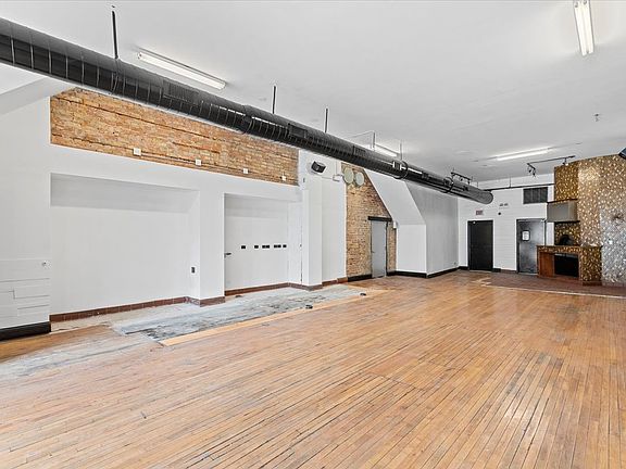 5th image of 1582 N Clybourn Ave #G