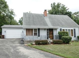 217 Sunset Ter, Crystal Lake, IL 60014