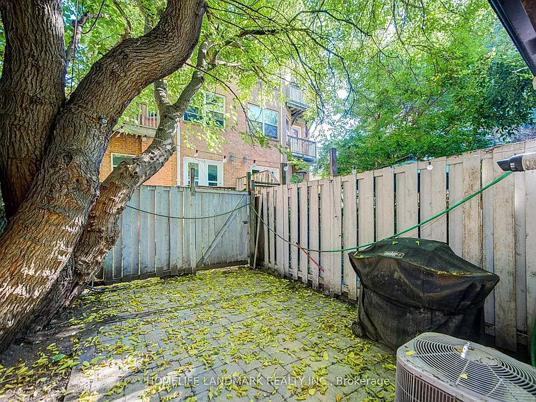 237 Ontario St — Photo 39