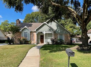 6526 Greenvale Ln, Houston, TX 77066