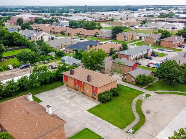 217 Shrum Ct, Irving, TX 75060