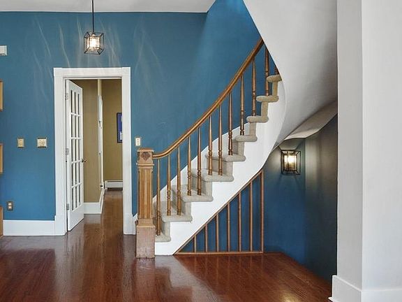 4th image of 170 Harrison Ave