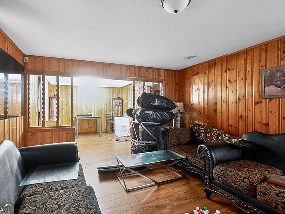 4th image of 3285 Tyre Bridge Rd