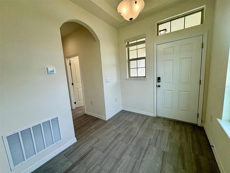 16085 Scarpetta St — Photo 25