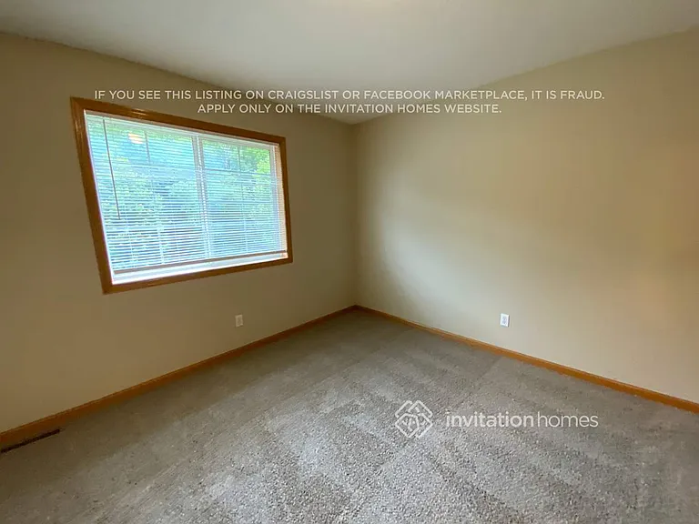 10322 Kali Ave NE — Photo 11