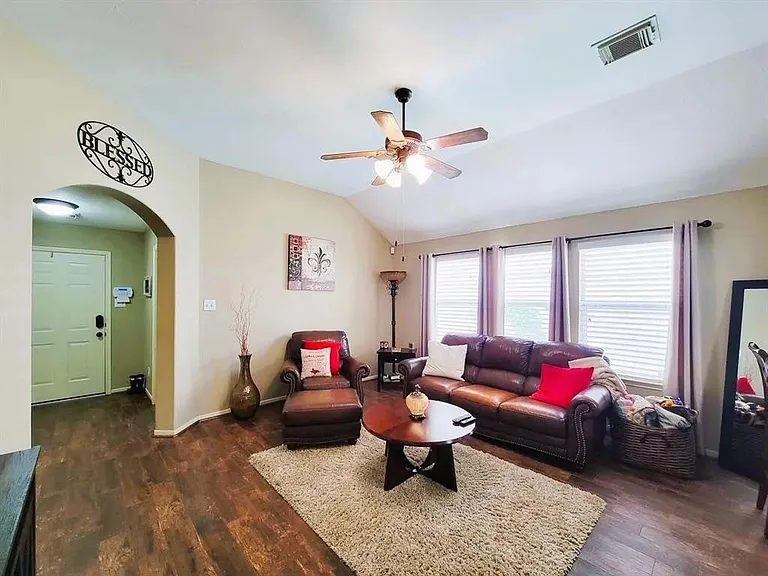 13210 Baron Hill Ln — Photo 21