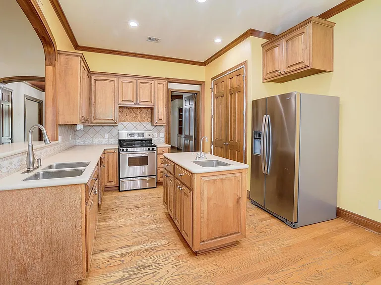 3900 Shell Rd — Photo 10
