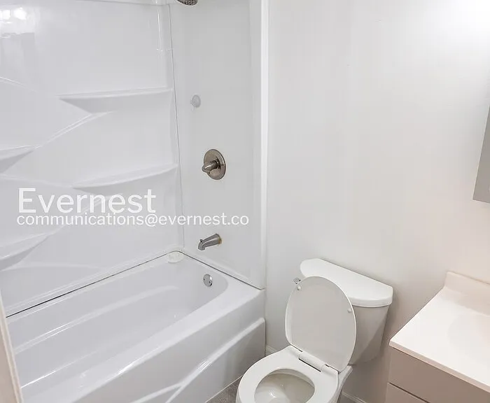 12409 Salient Ln — Photo 17