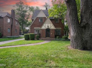 2823 Goddard Rd, Toledo, OH 43606