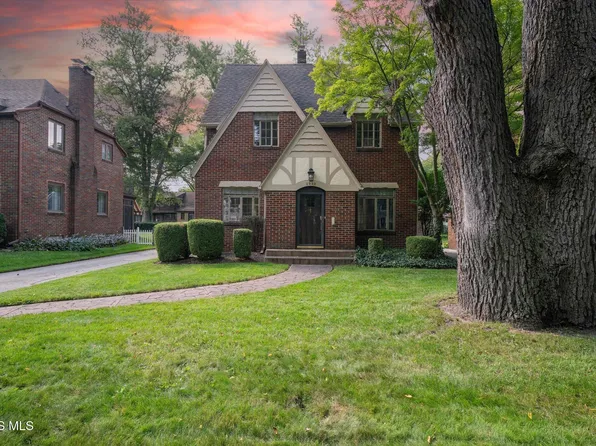 2823 Goddard Rd, Toledo, OH 43606
