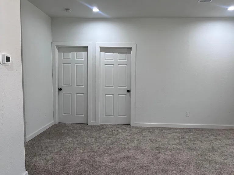 9210 Martell St — Photo 15