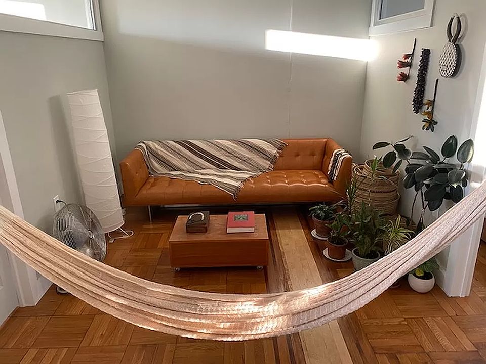 1st image of 198 Wilson St APT 5D