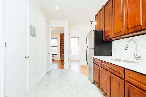 Rented by Nooklyn NYC LLC | media 27