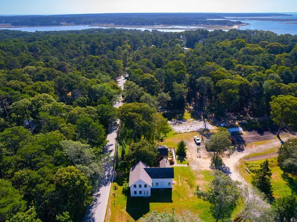 215 Paine Hollow Road, Wellfleet, MA 02667